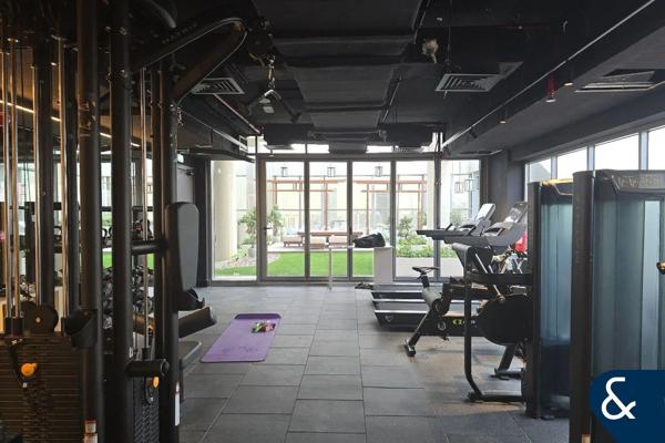 Selling Unfurnished | One Bedroom